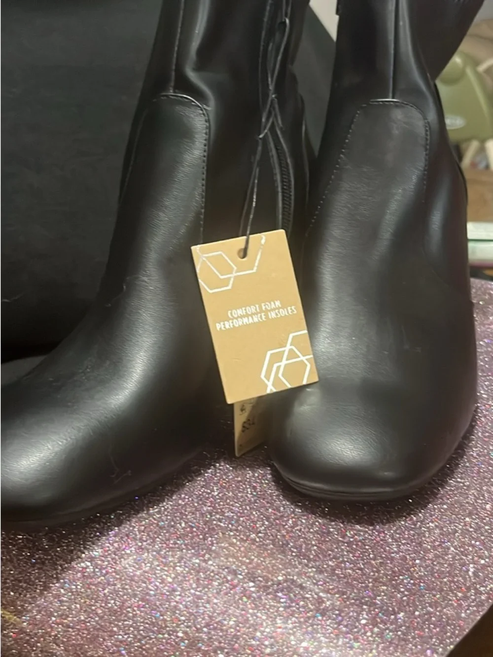 MADDEN NYC -Women's Black Ankle Booties with Comfort Foam Insoles size 9